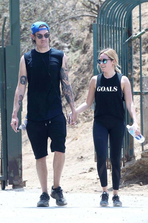 Ashley Tisdale in Tights Hiking at Runyon Canyon in Hollywood 6