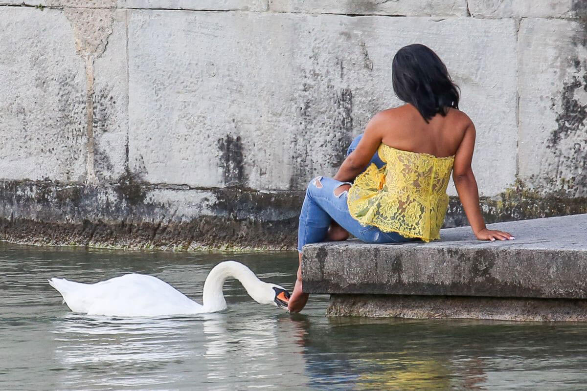 Christina Milian comes head to head with a swan in Zurich 6