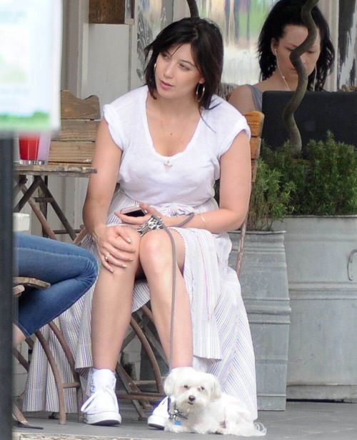Daisy Lowe at Out For a Walk With Her Dog in Primrose Hill in London