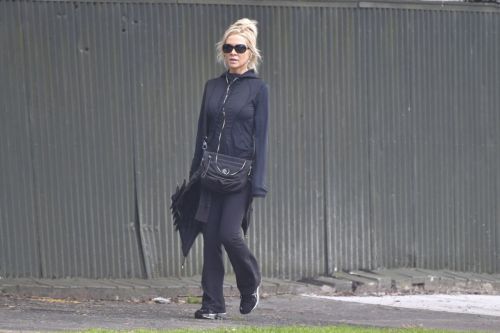 Danielle Spencer Out In Rose Bay 5