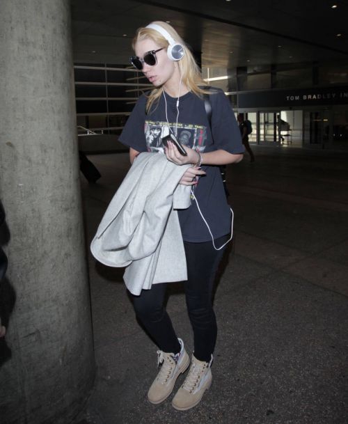 Iggy Azalea at Los Angeles International Airport 13
