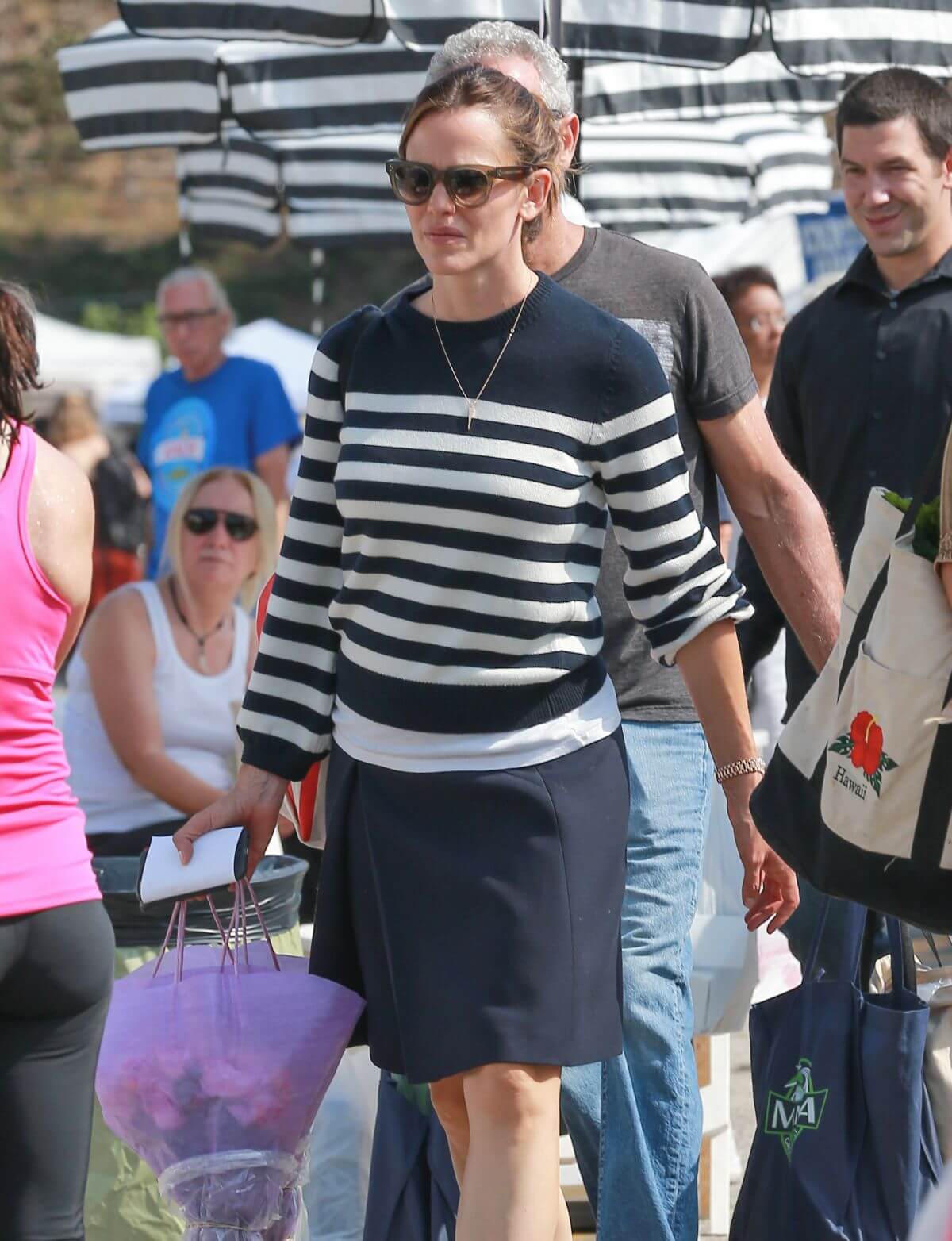 Jennifer Garner Out and about in Los Angeles