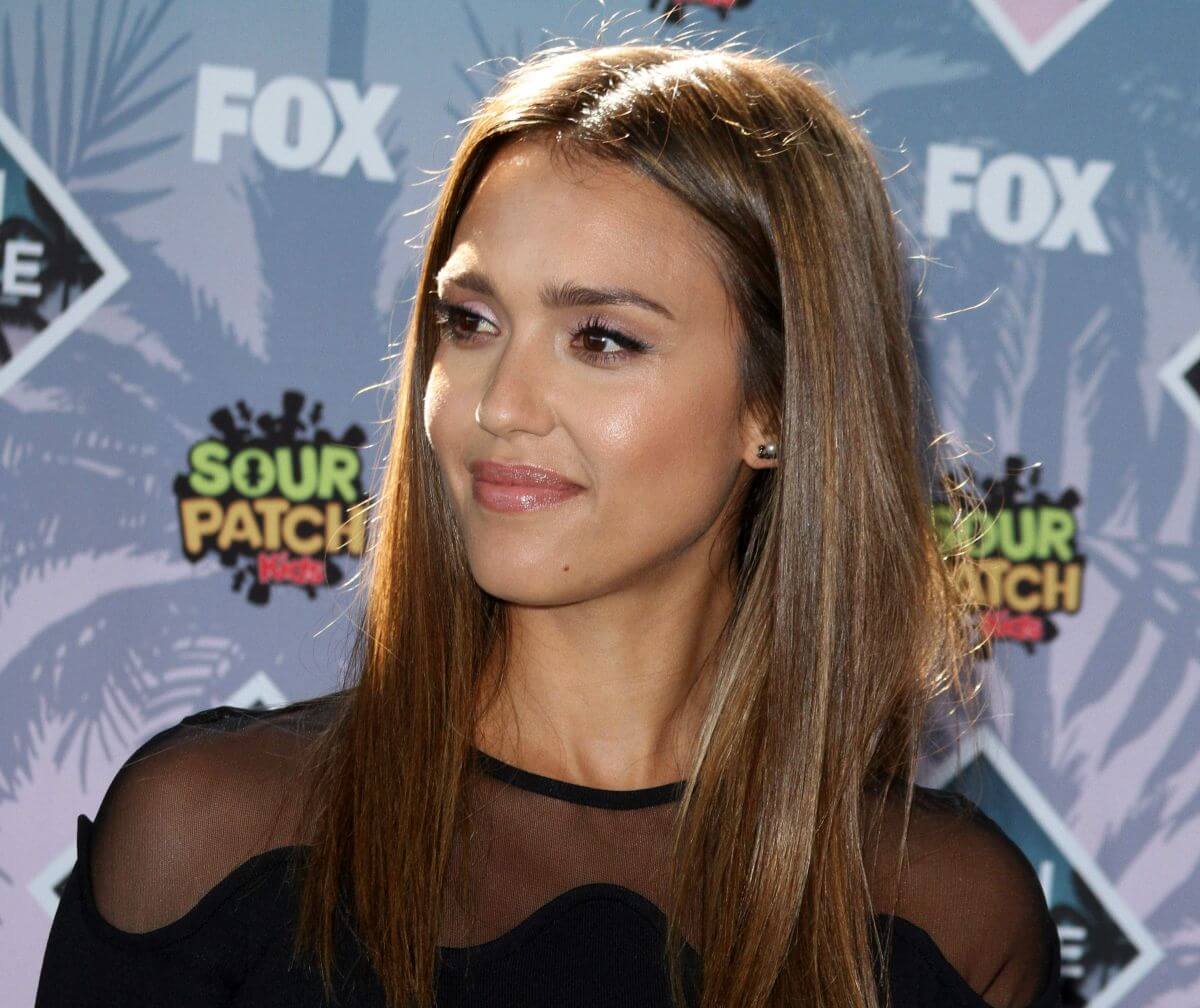 Jessica Alba at Teen Choice Awards 2016 in Inglewood 9
