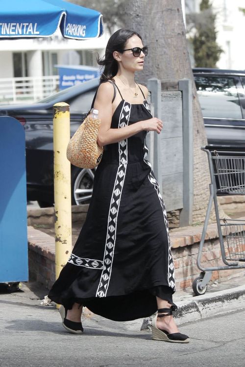 Jordana Brewster Out And About In Los Angeles 9