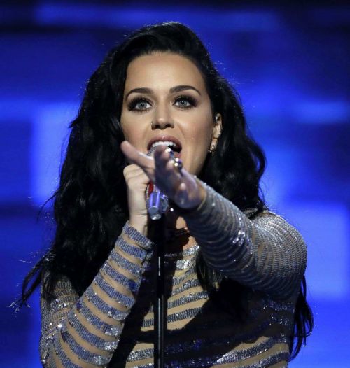 Katy Perry Performs at Democratic National Convention in Philadelphia