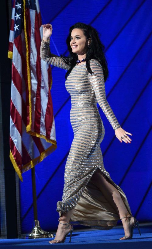 Katy Perry Performs at Democratic National Convention in Philadelphia 29