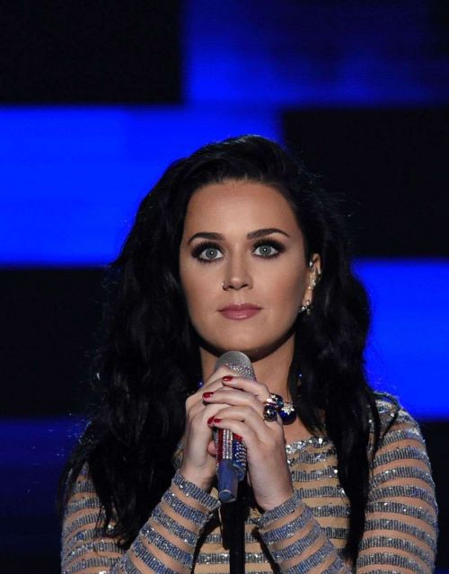 Katy Perry Performs at Democratic National Convention in Philadelphia 31