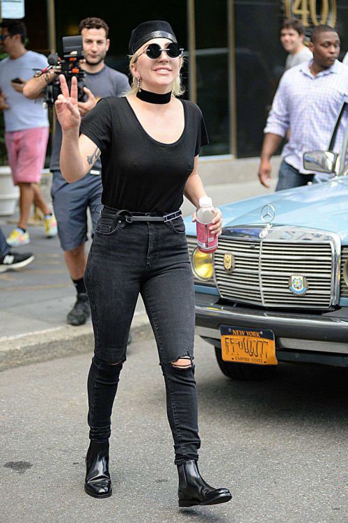 Lady Gaga Leaves her apartment in New York 16