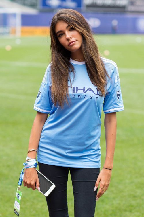 Madison Beer Sings the national anthem at Yankee Stadium in New York 3
