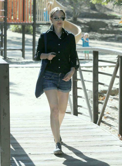 Natalie Portman in Jeans Shorts Out at a Park in Los Angeles 18