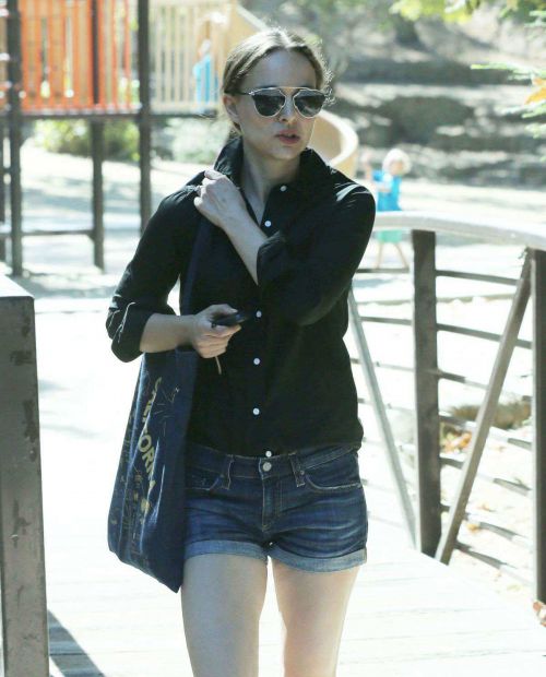 Natalie Portman in Jeans Shorts Out at a Park in Los Angeles 13