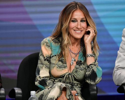 Sarah Jessica Parker at Divorce Panel at 2016 TCA Tour in Pasadena 1