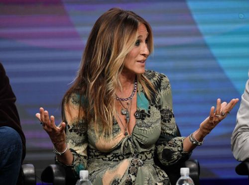 Sarah Jessica Parker at Divorce Panel at 2016 TCA Tour in Pasadena 11