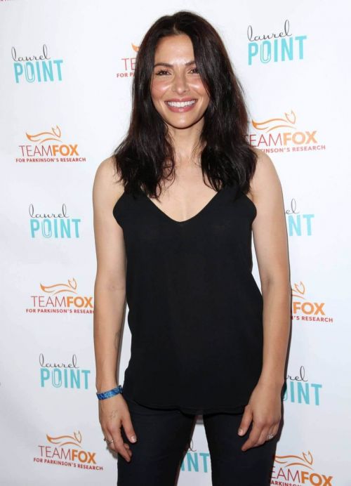 Sarah Shahi At Raising The Bar To End Parkinson