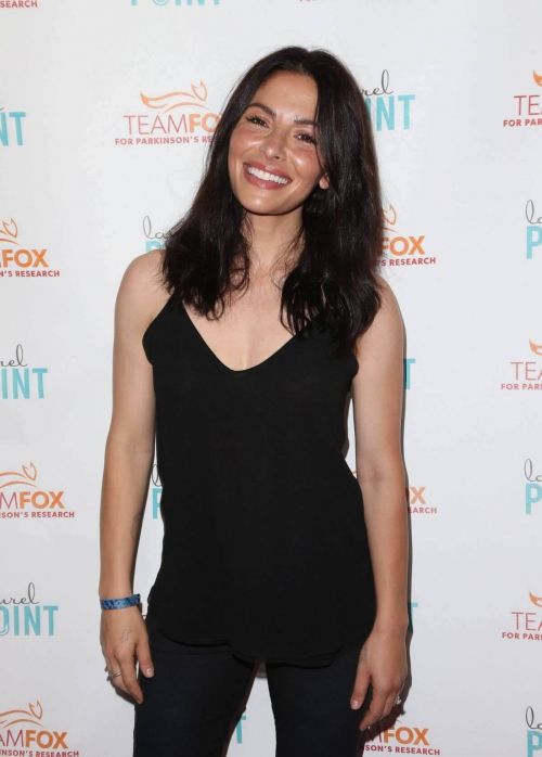 Sarah Shahi At Raising The Bar To End Parkinson