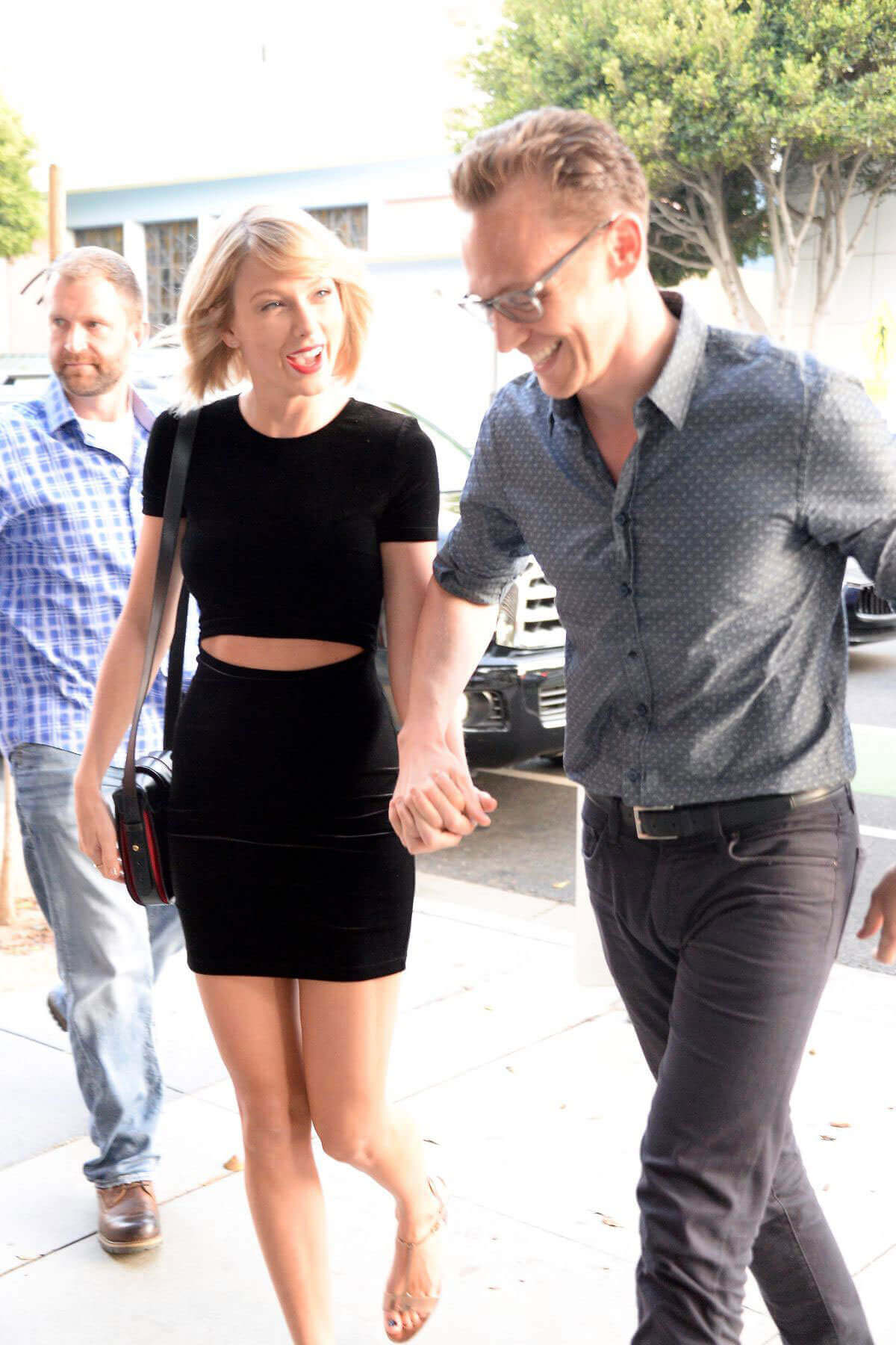 Taylor Swift and Tom Hiddleston Go On Dinner Date in Santa Monica 5