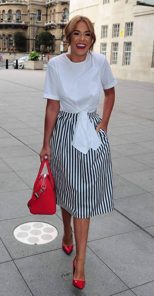 Vicky Pattison Arriving at BBC Radio 1 Studios in London 4