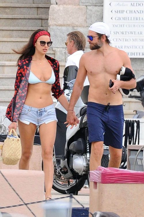 Irina Shayk And Bradley Cooper Out In Sardinia 5