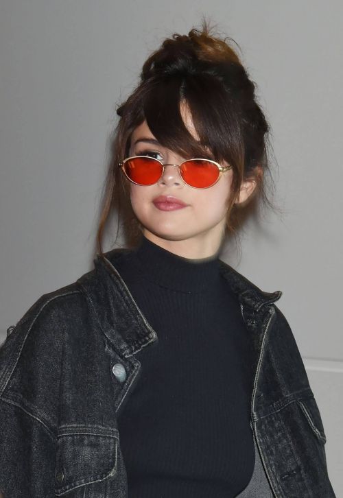 Selena Gomez Spotted at Tokyo International Airport 13