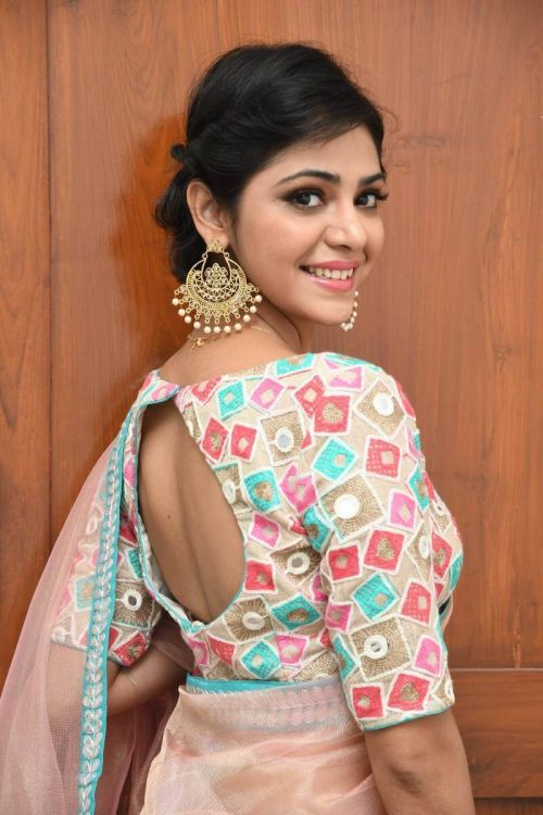 Actress Priyanka at Mister 420 Movie Press Meet Photos 7