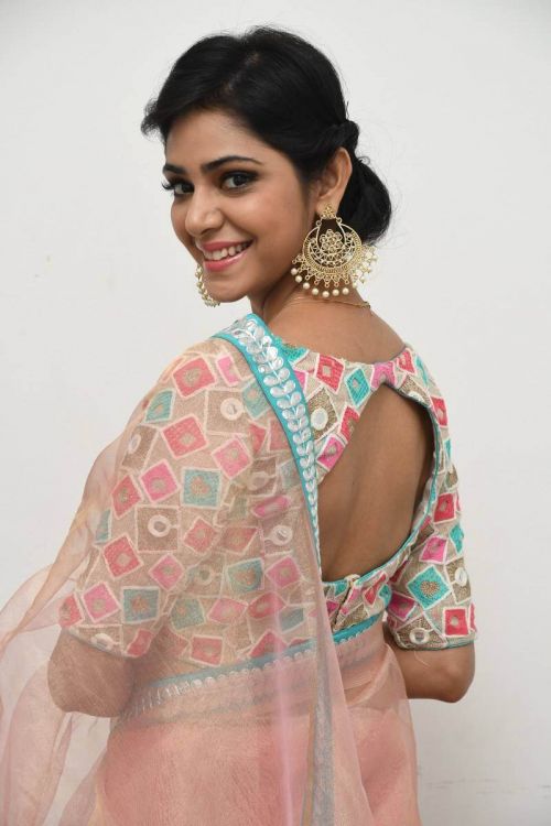 Actress Priyanka at Mister 420 Movie Press Meet Photos 9