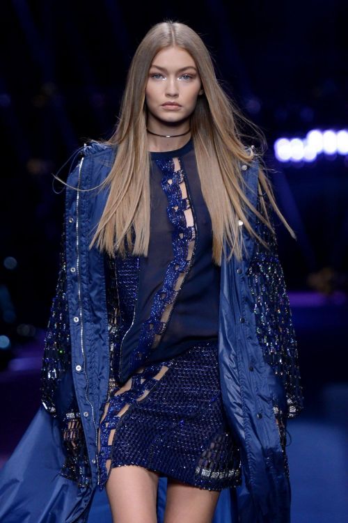 American Model Gigi Hadid at Versace Fashion Show in Milan 25