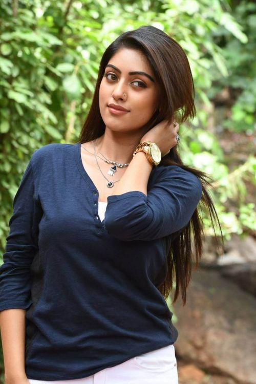 Anu Emmanuel at Majnu Movie Interview Images 3