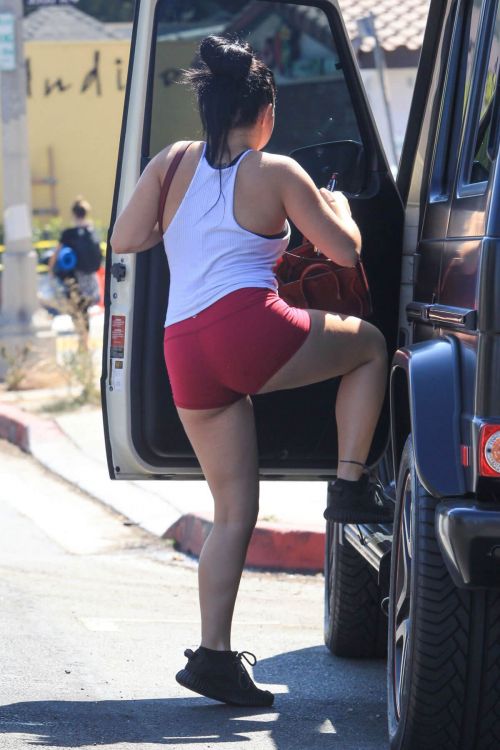 Ariel Winter in Tight Shorts Out in Studio City 21