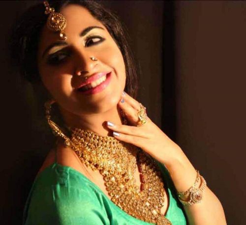 Arshi Khan Photoshoot for Flynn Remedios Photos 2
