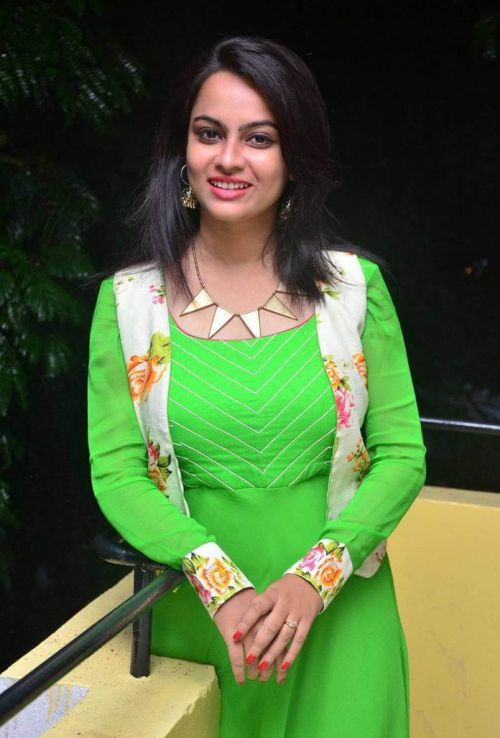 Atithi Das at Atharillu Movie Success Meet Photos 9
