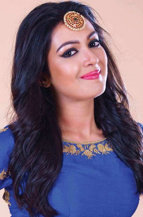 Catherine Tresa Photoshoot for Wedding Vows Magazine 2