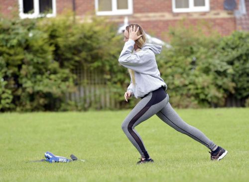 Charlotte Crosby Workout in Hear To Her Home in Newcastle - 14/09/2016 1