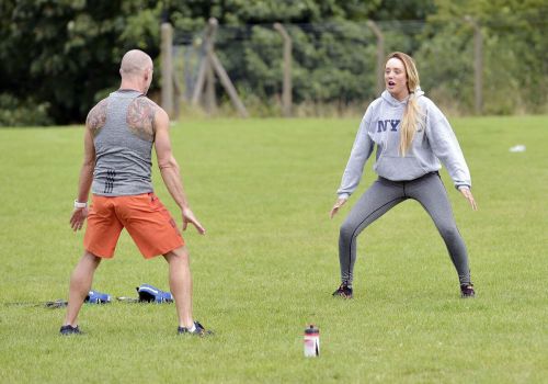 Charlotte Crosby Workout in Hear To Her Home in Newcastle - 14/09/2016 5