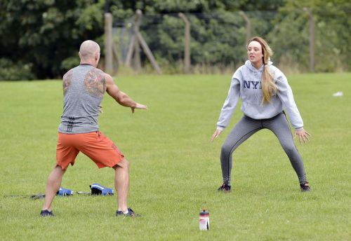 Charlotte Crosby Workout in Hear To Her Home in Newcastle - 14/09/2016 16