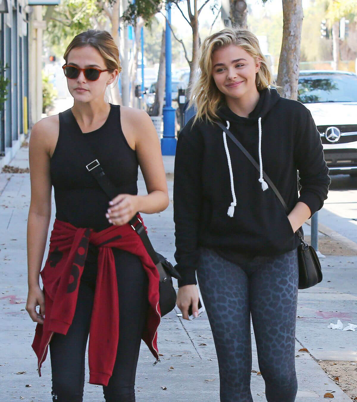 Chloe Moretz Arrives to Pilates Class in West Hollywood - 14/09/2016 14