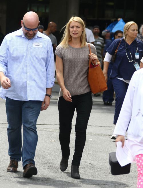 Claire Danes on the Set of 