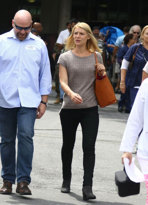 Claire Danes on the Set of 