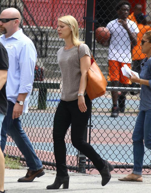 Claire Danes on the Set of 