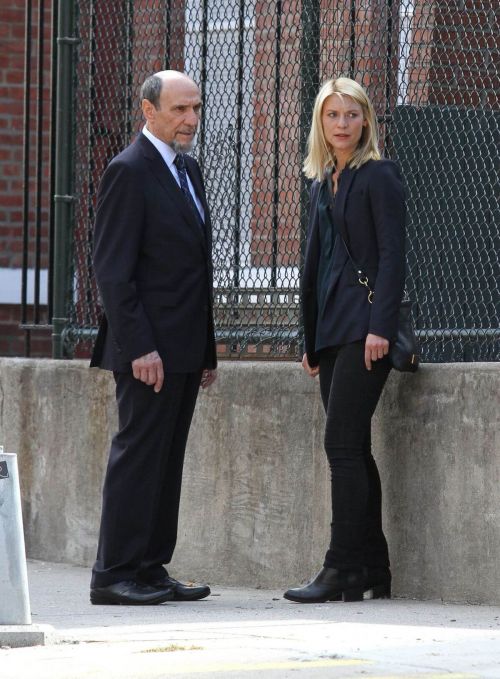 Claire Danes Stills on the set of Homeland in Greenpoint Brooklyn 1