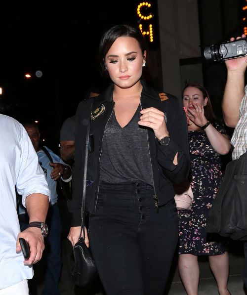 Demi Lovato Stills Arrives at Catch Restaurant in West Hollywood 2