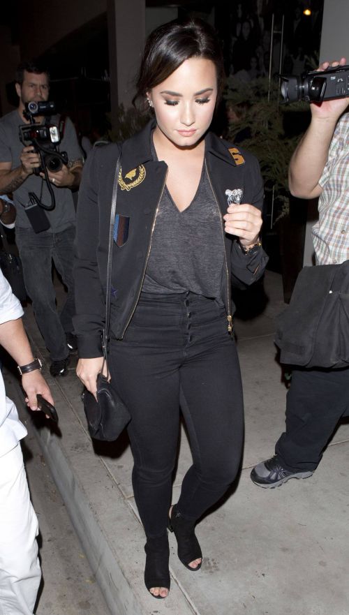 Demi Lovato Stills Leaves Catch Restaurant in West Hollywood 1