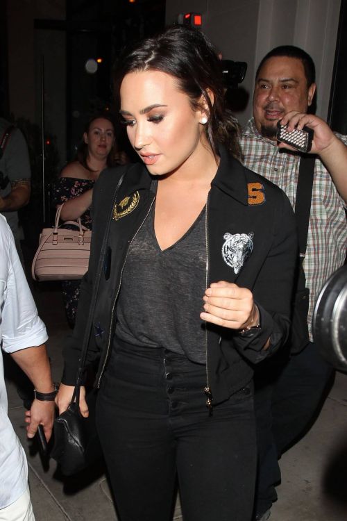 Demi Lovato Stills Leaves Catch Restaurant in West Hollywood 2