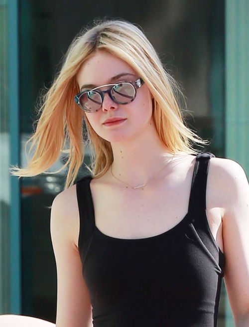 Elle Fanning at a Dance Studio in North Hollywood - 15/09/2016 9