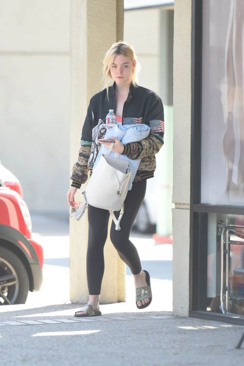 Elle Fanning Stills Arriving for Workout in Los Angeles 14