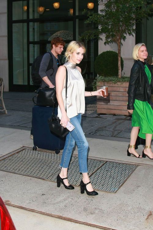 Emma Roberts Leaves Her Hotel in New York 1