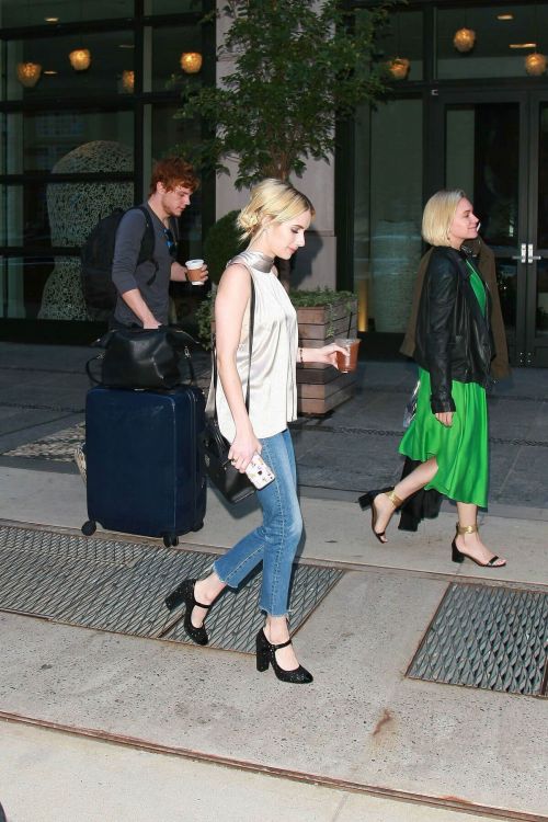 Emma Roberts Leaves Her Hotel in New York 2