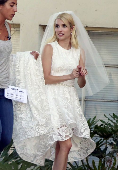 Emma Roberts on the Set of Scream Queens in Los Angeles - 15/09/2016 9