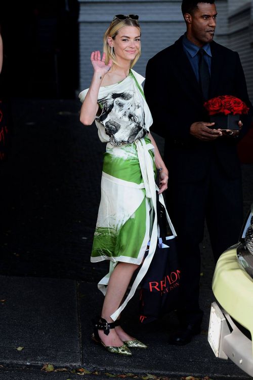 Jaime King Stills Leaves a RevlonEvent at Chateau Marmont in West Hollywood 2