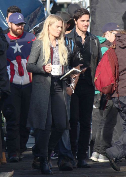Jennifer Morrison Stills on the set of Once Upon a Time in Vancouver 7