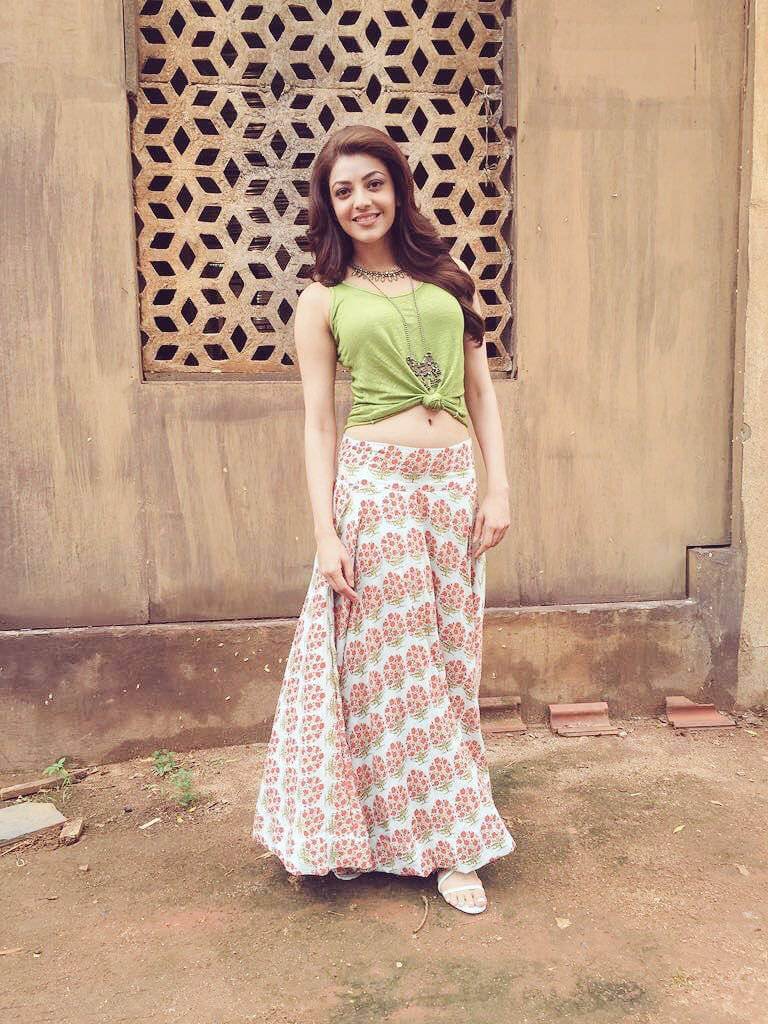 Kajal Aggarwal at Khaidi No 150 Movie On Location Photos